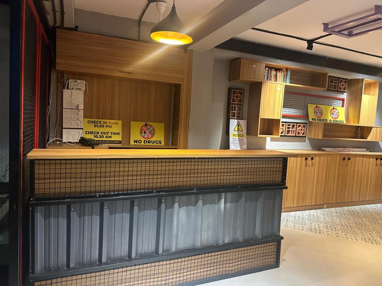 Travotale Hostel And Cowork Koregaonpark Pune Exterior foto