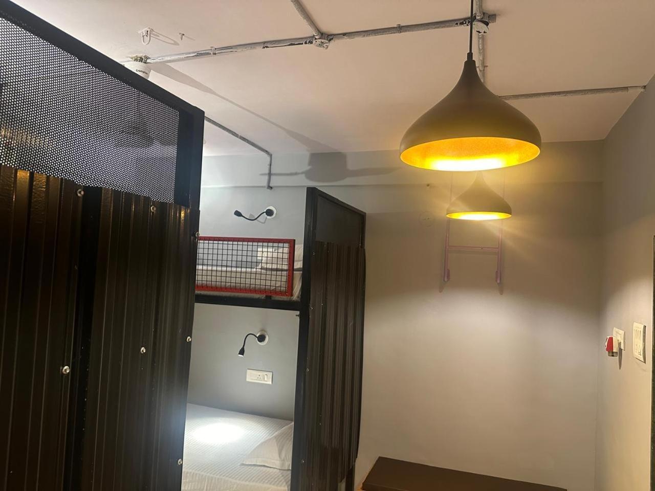 Travotale Hostel And Cowork Koregaonpark Pune Exterior foto