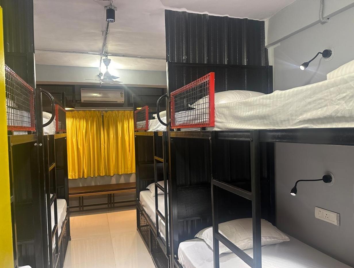 Travotale Hostel And Cowork Koregaonpark Pune Exterior foto